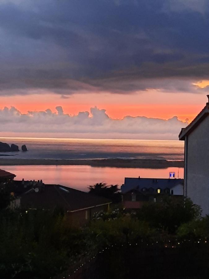 Apartamento Duplex Con Vistas Al Mar Los Girasoles Mogro Exteriör bild